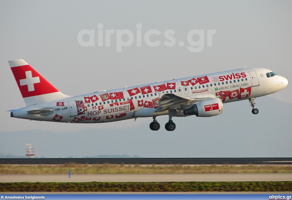 HB-IJM, Airbus A320-200, Swiss International Air Lines