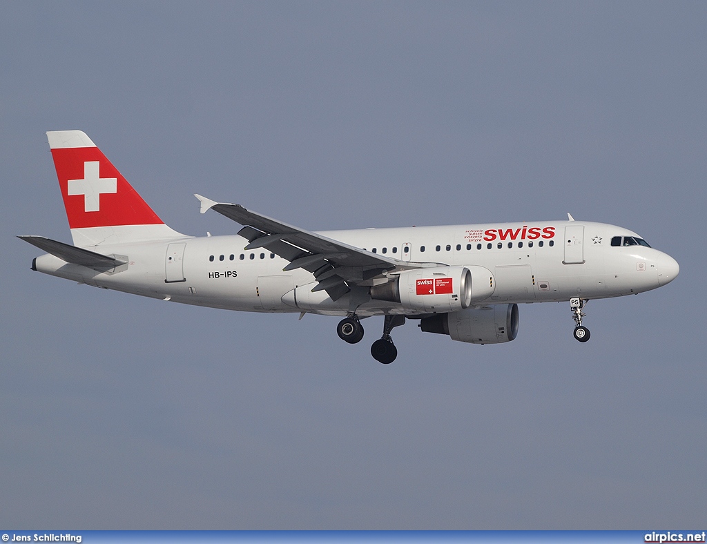 HB-IPS, Airbus A319-100, Swiss International Air Lines
