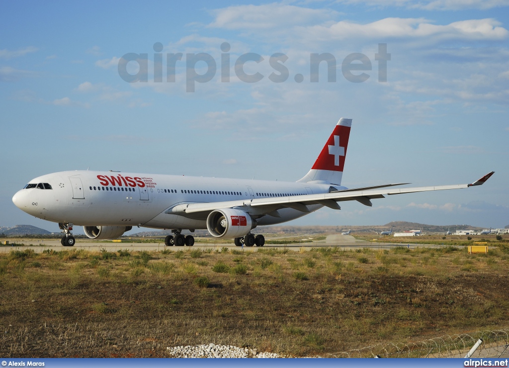 HB-IQC, Airbus A330-200, Swiss International Air Lines