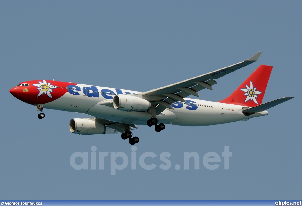 HB-IQZ, Airbus A330-200, Edelweiss Air