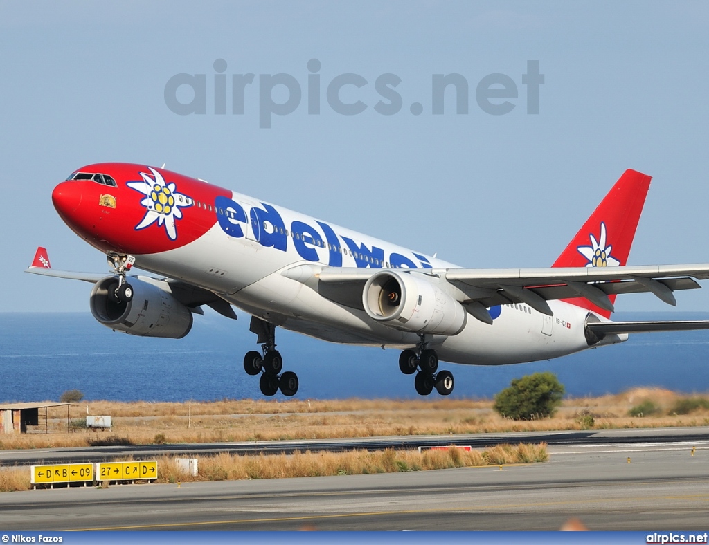 HB-IQZ, Airbus A330-200, Edelweiss Air