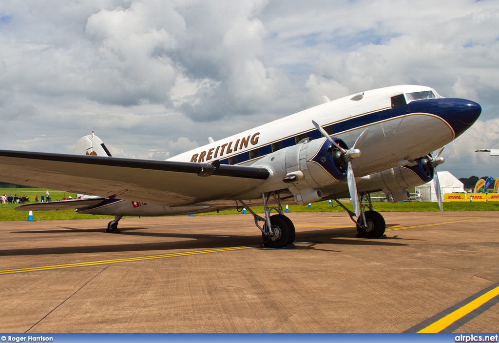 HB-IRJ, Douglas DC-3A, Breitling