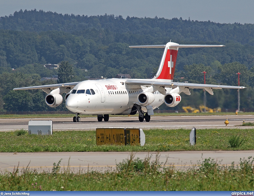 HB-IXV, British Aerospace Avro RJ100, Swiss International Air Lines