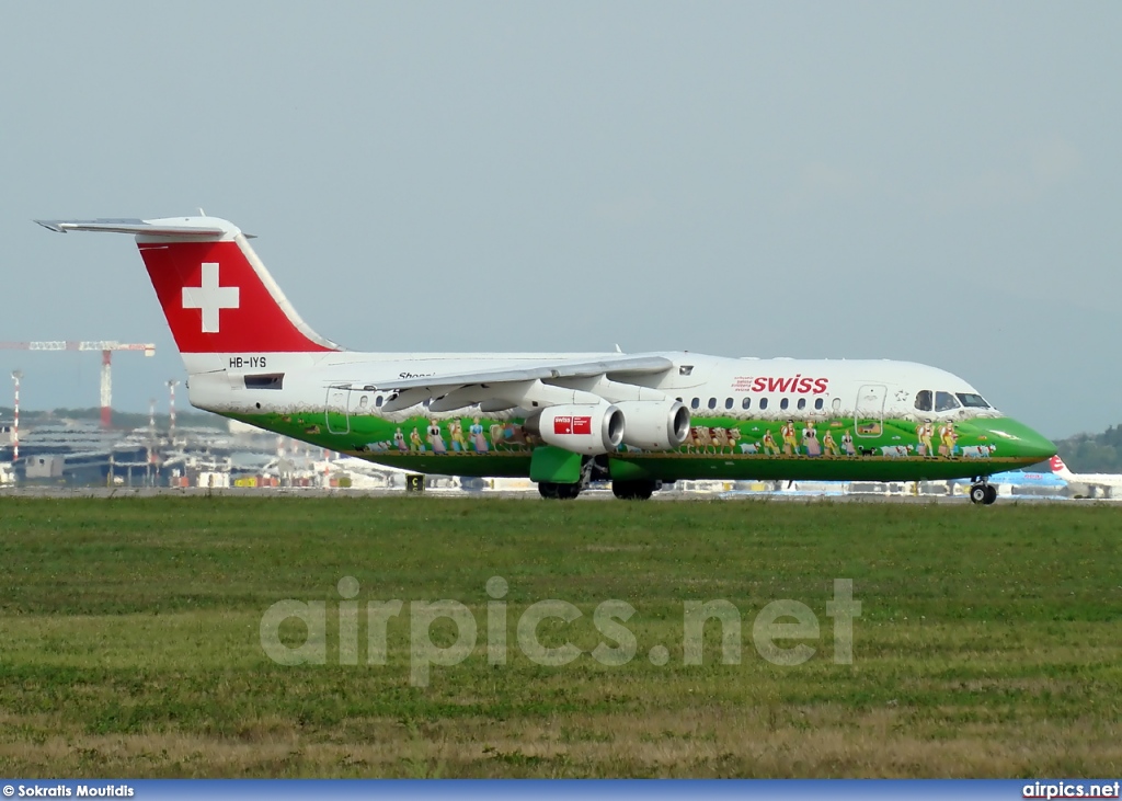 HB-IYS, British Aerospace Avro RJ100, Swiss International Air Lines