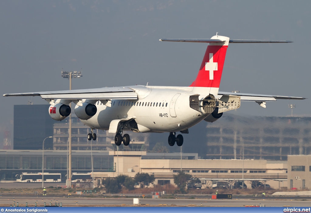 HB-IYZ, British Aerospace Avro RJ100, Swiss International Air Lines