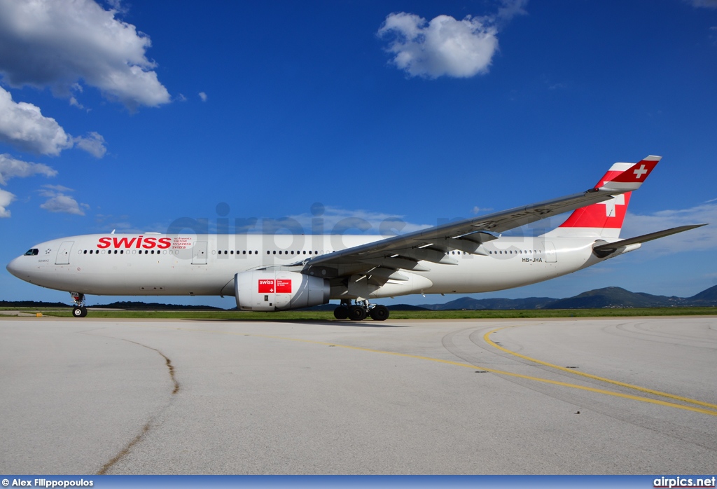 HB-JHA, Airbus A330-300, Swiss International Air Lines