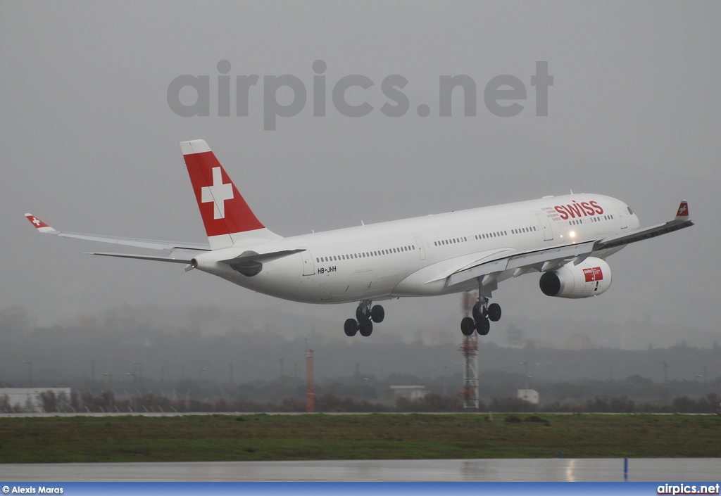 HB-JHH, Airbus A330-300, Swiss International Air Lines