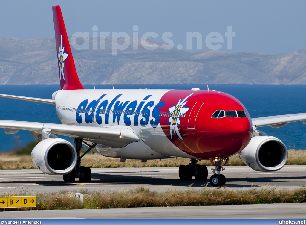 HB-JHQ, Airbus A330-300, Edelweiss Air