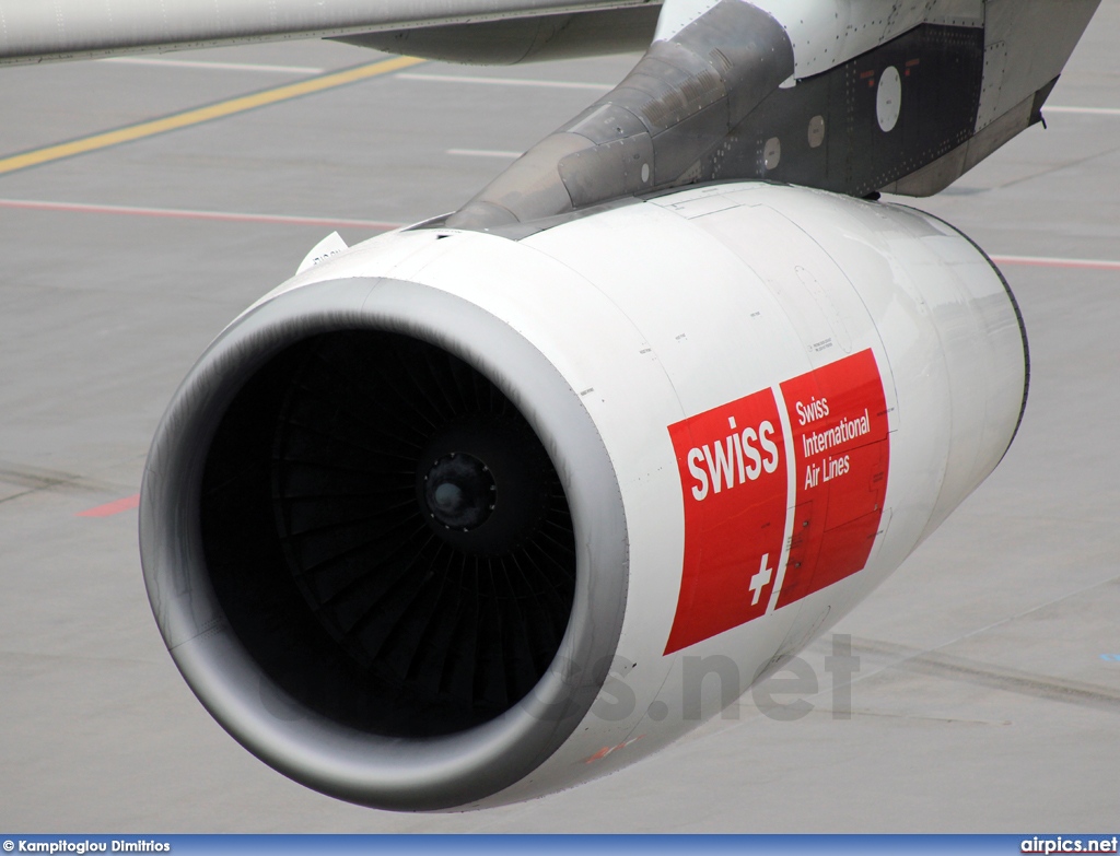 HB-JMA, Airbus A340-300, Swiss International Air Lines