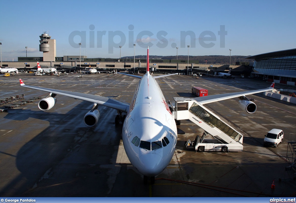 HB-JMG, Airbus A340-300, Swiss International Air Lines