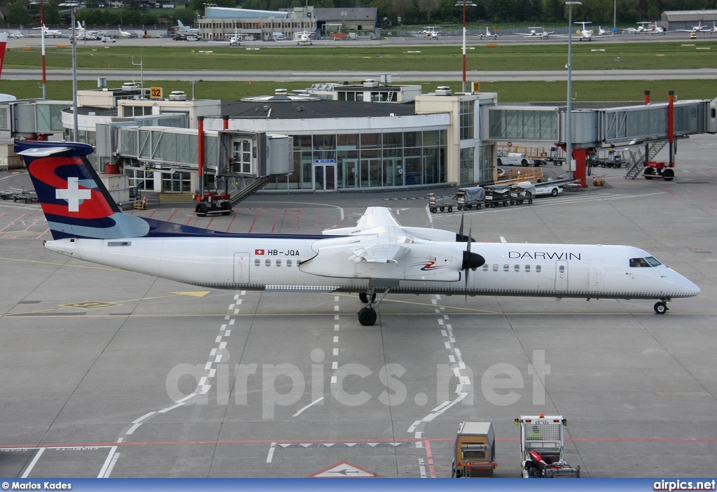 HB-JQA, De Havilland Canada DHC-8-400Q Dash 8, Darwin Airline