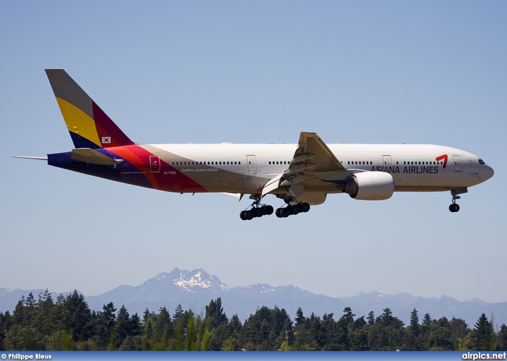 HL7755, Boeing 777-200ER, Asiana Airlines