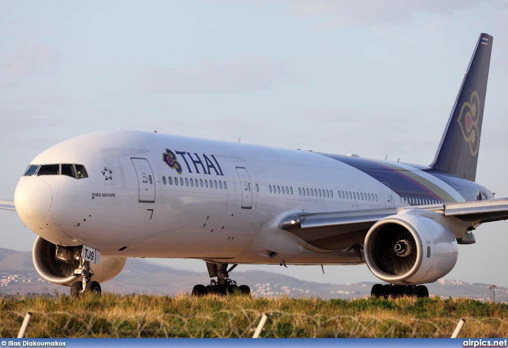 HS-TJS, Boeing 777-200ER, Thai Airways