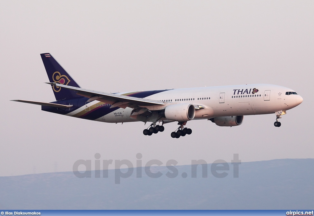 HS-TJS, Boeing 777-200ER, Thai Airways