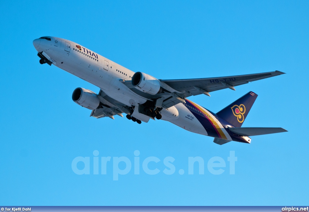 HS-TJU, Boeing 777-200ER, Thai Airways