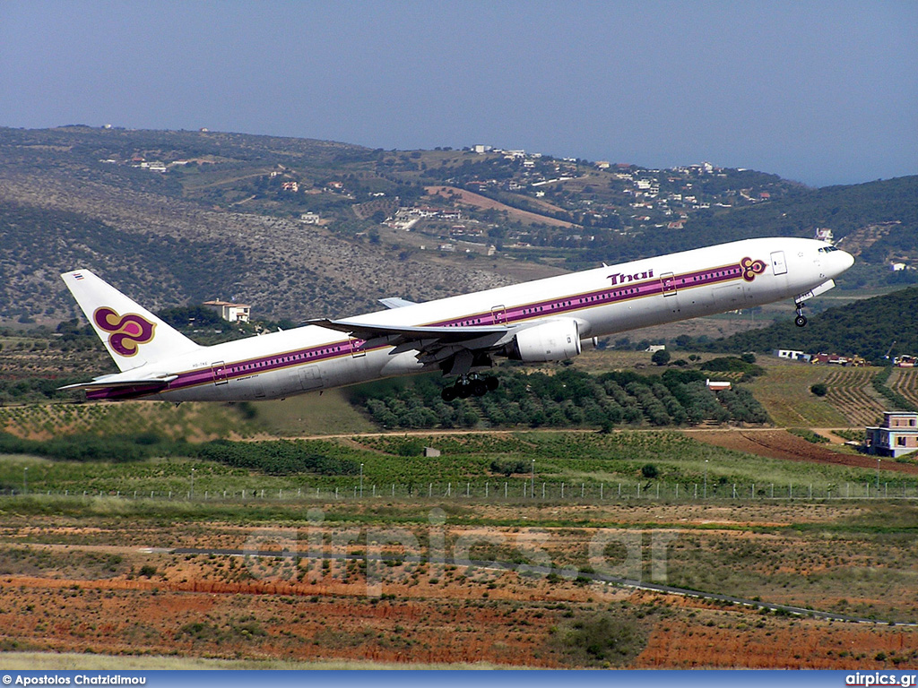 HS-TKE, Boeing 777-300, Thai Airways