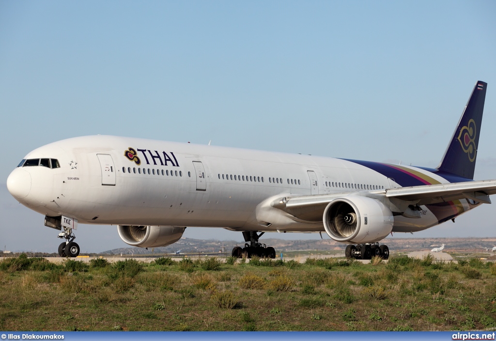 HS-TKE, Boeing 777-300, Thai Airways