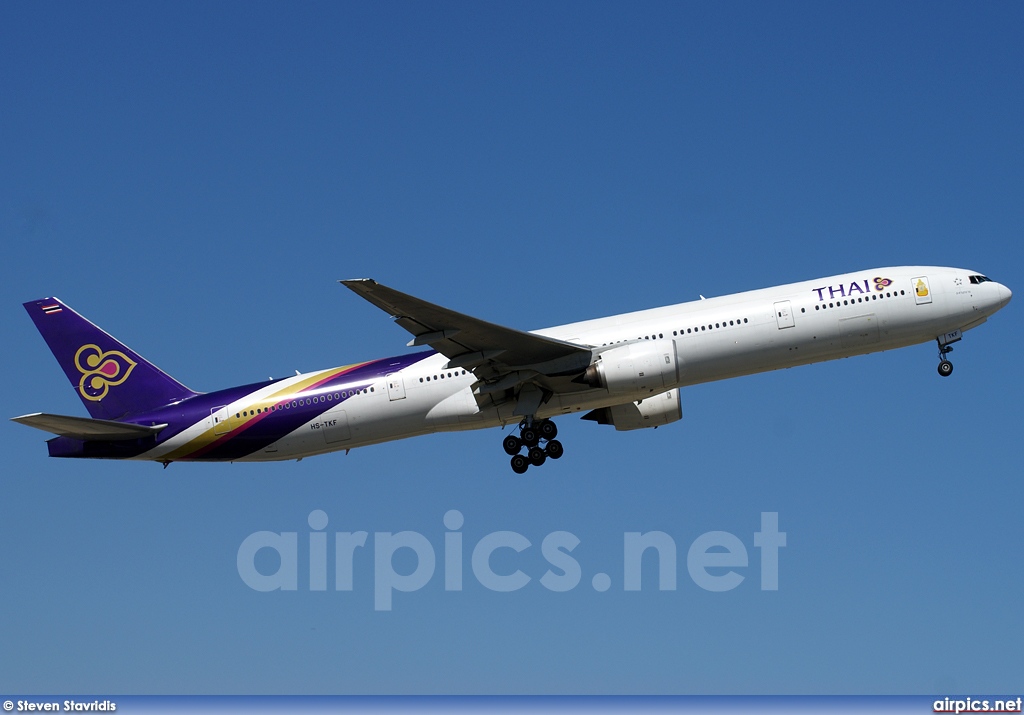 HS-TKF, Boeing 777-300, Thai Airways