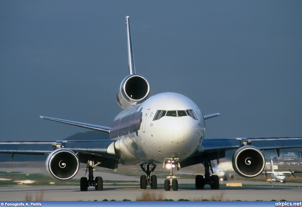 HS-TMF, McDonnell Douglas MD-11, Thai Airways