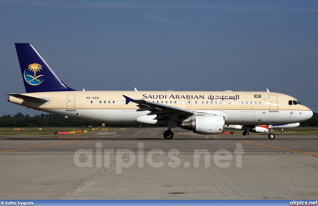 HZ-AS12, Airbus A320-200, Saudi Arabian Airlines