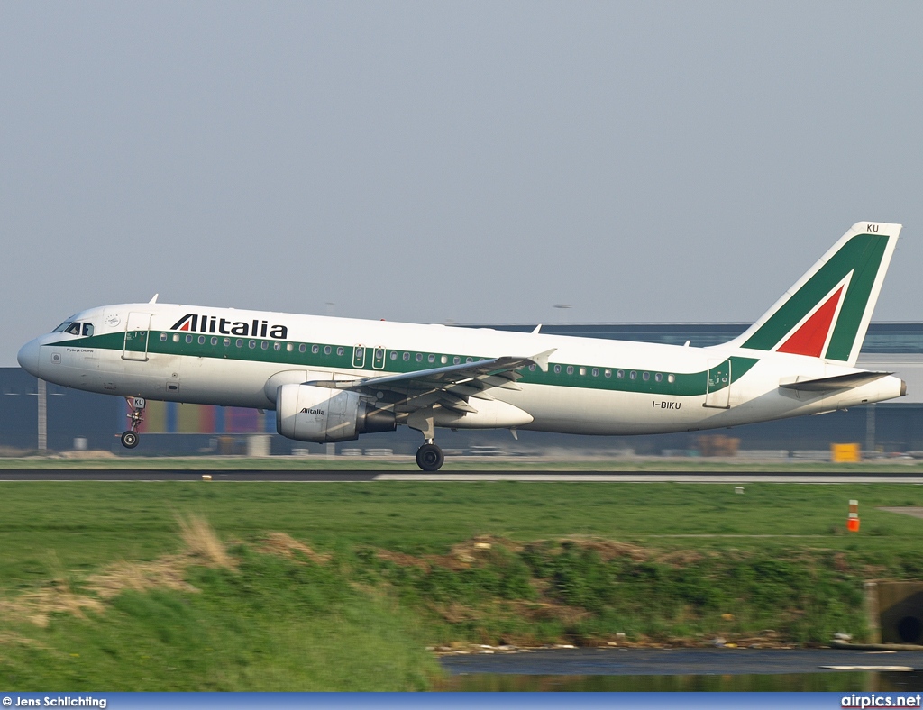 I-BIKU, Airbus A320-200, Alitalia