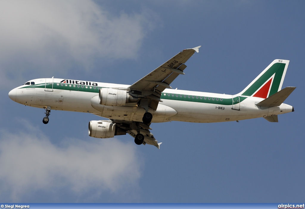 I-BIKU, Airbus A320-200, Alitalia