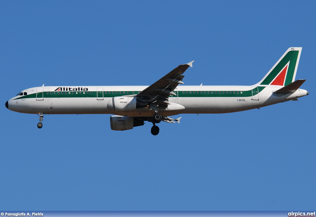 I-BIXL, Airbus A321-100, Alitalia