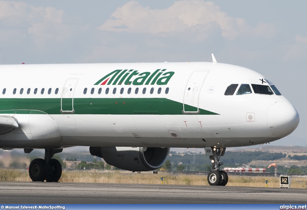 I-BIXM, Airbus A321-100, Alitalia