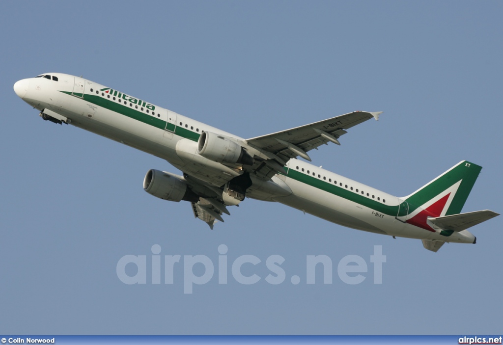 I-BIXT, Airbus A321-100, Alitalia