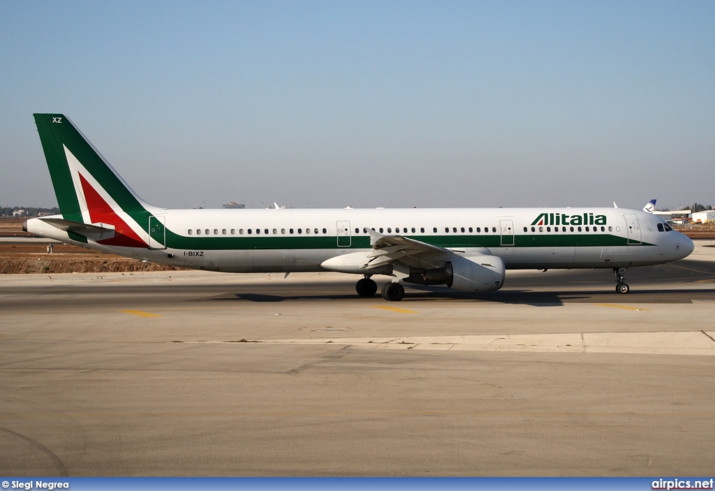 I-BIXZ, Airbus A321-100, Alitalia