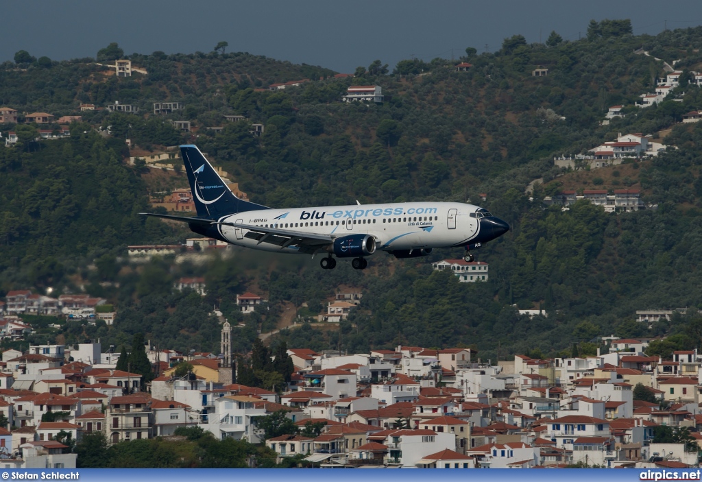 I-BPAG, Boeing 737-300, blue-express.com