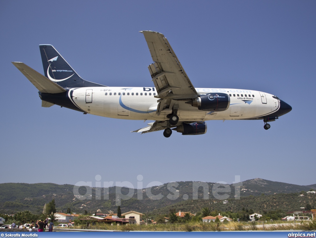 I-BPAI, Boeing 737-300, blue-express.com