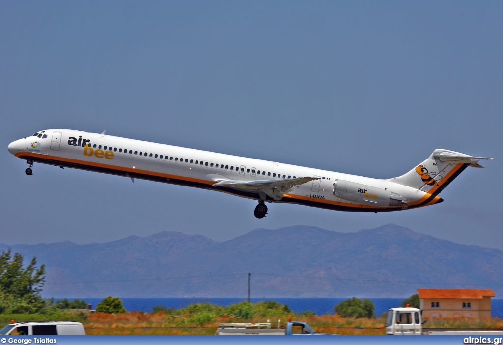 I-DAVA, McDonnell Douglas MD-82, AirBee