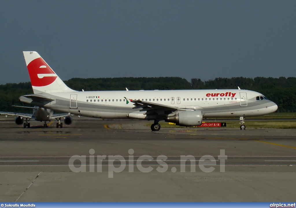 I-EEZF, Airbus A320-200, Eurofly