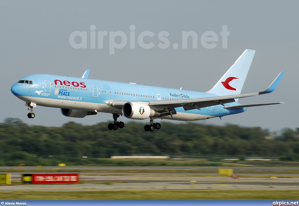 I-NDMJ, Boeing 767-300ER, Neos