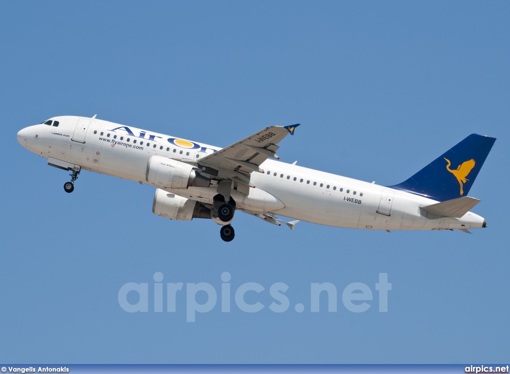 I-WEBB, Airbus A320-200, Air One