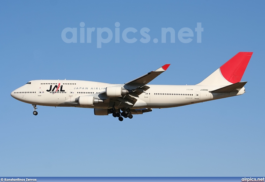 JA8086, Boeing 747-400, Japan Airlines