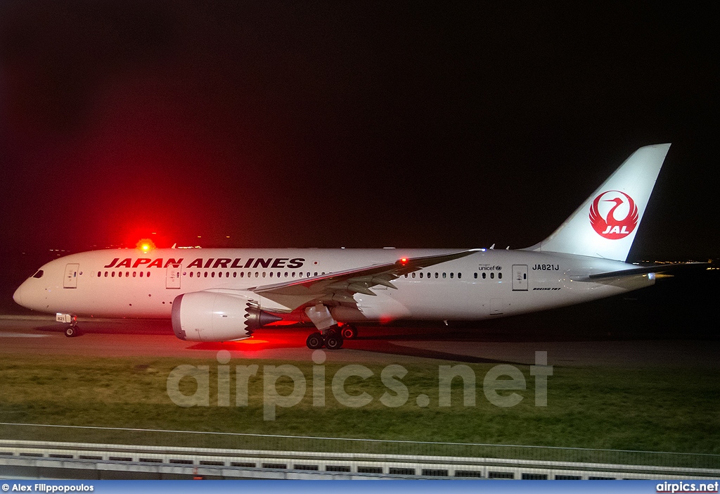 JA821J, Boeing 787-8 Dreamliner, Japan Airlines