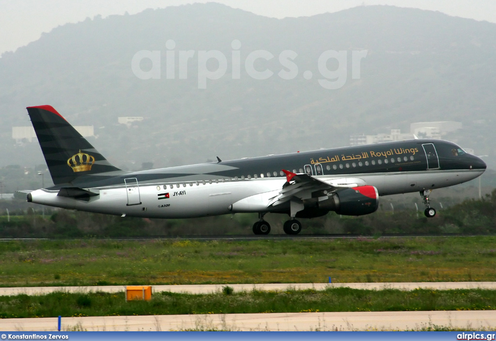 JY-AYI, Airbus A320-200, Royal Wings