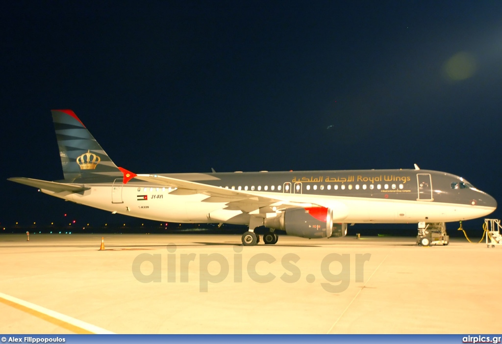 JY-AYI, Airbus A320-200, Royal Wings