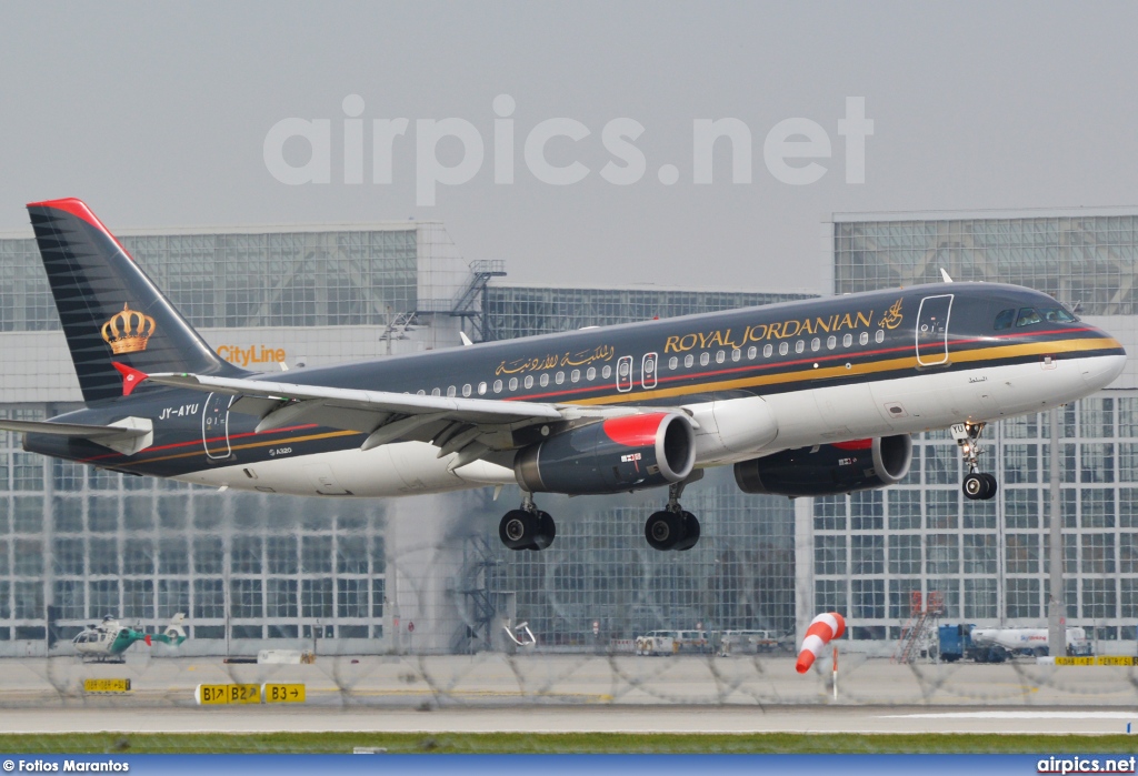 JY-AYU, Airbus A320-200, Royal Jordanian