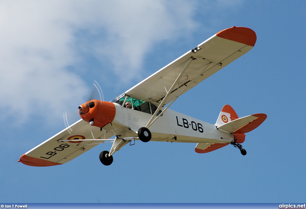 LB06, Piper L-21B Super Cub, Belgian Air Force