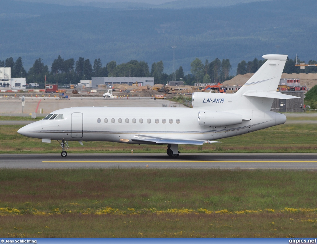 LN-AKR, Dassault Falcon-900EX, Private