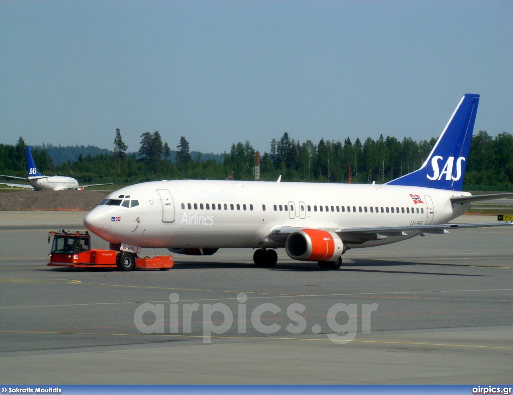 LN-BRI, Boeing 737-400, SAS Norge