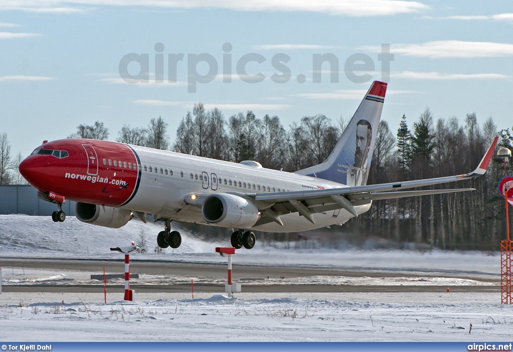 LN-DYI, Boeing 737-800, Norwegian Air Shuttle