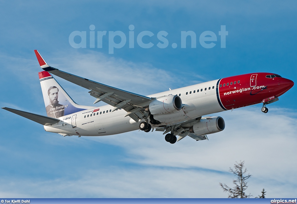 LN-DYO, Boeing 737-800, Norwegian Air Shuttle