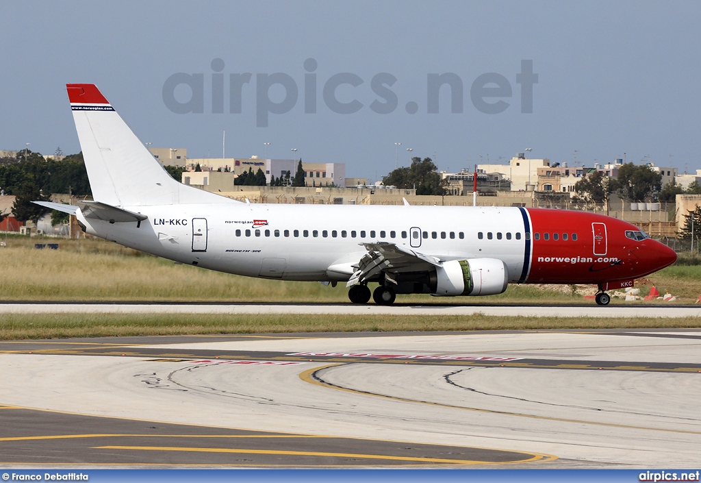 LN-KKC, Boeing 737-300, Norwegian Air Shuttle