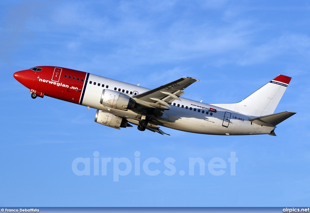 LN-KKG, Boeing 737-300, Norwegian Air Shuttle