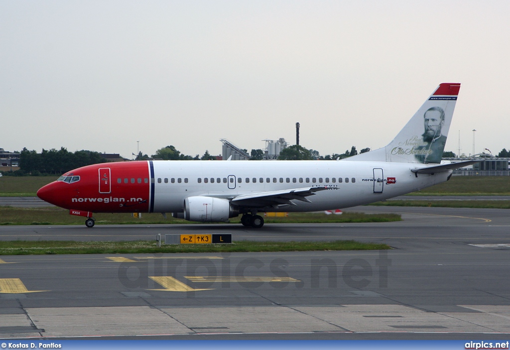 LN-KKH, Boeing 737-300, Norwegian Air Shuttle