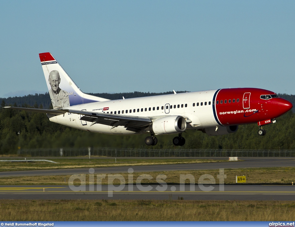 LN-KKM, Boeing 737-300, Norwegian Air Shuttle